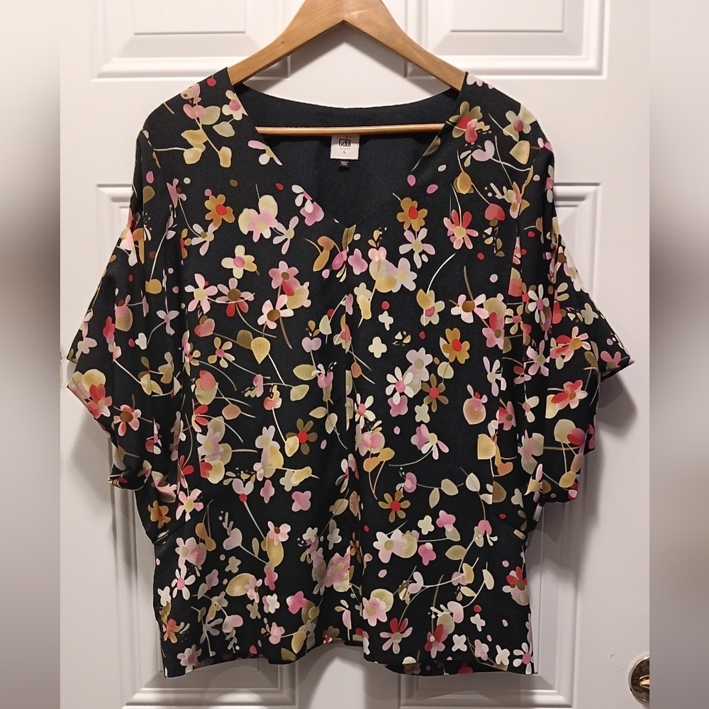 Cabi Charm Blouse Dark Floral sz Large Black Dolman Comfort
